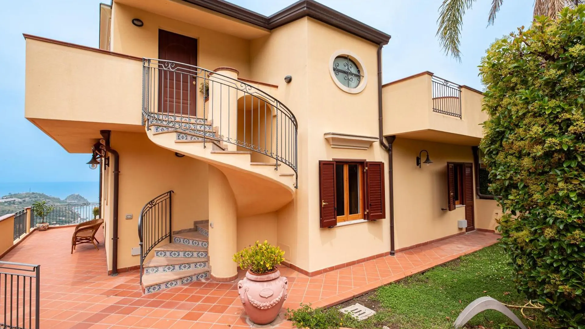 Villa A Scafa Con Vista Mozzafiato Capo d'Orlando