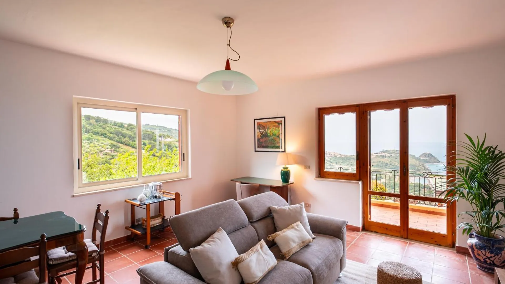 Villa A Scafa Con Vista Mozzafiato Capo d'Orlando